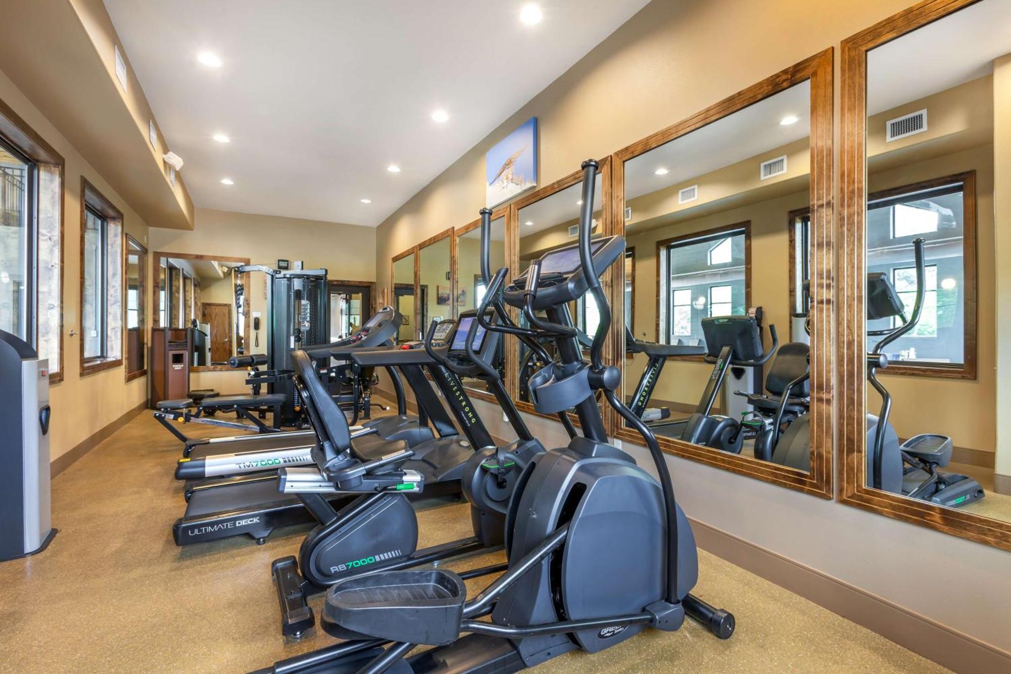 Best Western Premier Ivy Inn & Suites Cody Exteriör bild